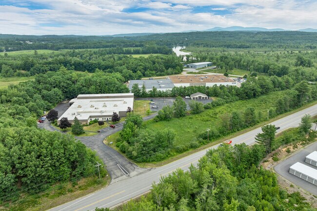 Plus de détails pour 200 Tilton Rd, Northfield, NH - Industriel à louer