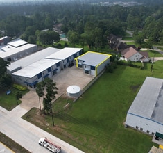 32411 Tamina Rd, Magnolia, TX à louer Photo intérieure- Image 1 de 10