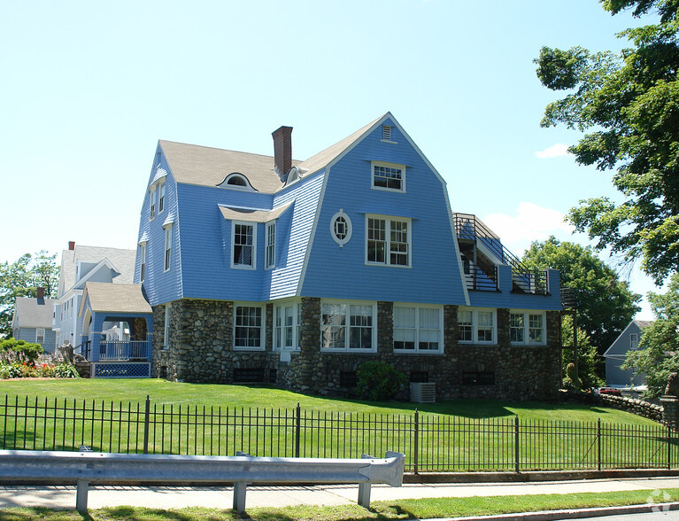 292 Lincoln St, Worcester, MA à vendre - Photo du bâtiment - Image 1 de 1