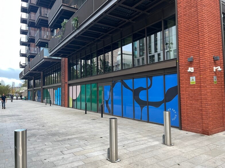 Viaduct Gdns, London for lease - Building Photo - Image 3 of 3