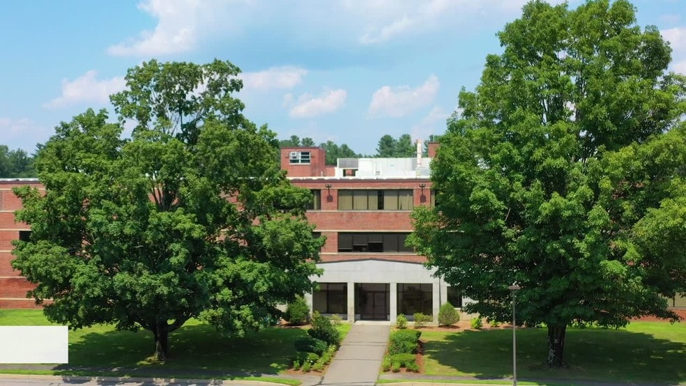 41 Main St, Bolton, MA à louer - Vidéo sur l’inscription commerciale - Image 2 de 19