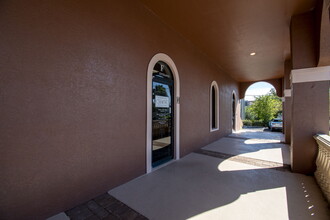 2484 Caring Way, Port Charlotte, FL for lease Building Photo- Image 1 of 28