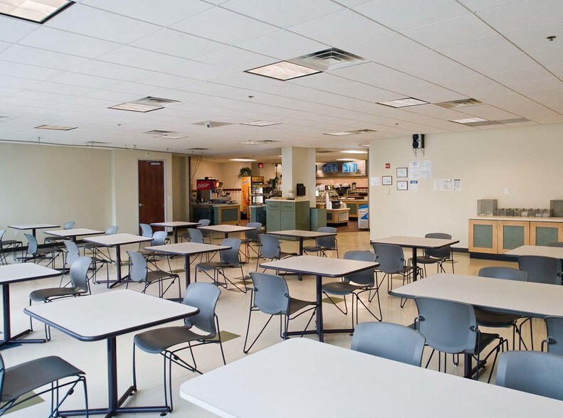 11111 Sunset Hills Rd, Reston, VA à louer - Photo intérieure - Image 2 de 8