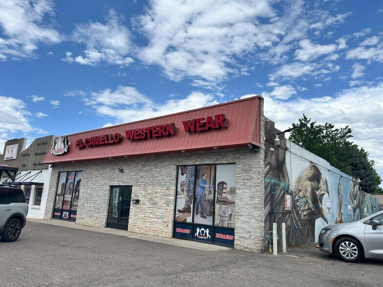 168-188 Federal Blvd, Denver, CO à louer - Photo du bâtiment - Image 2 de 8