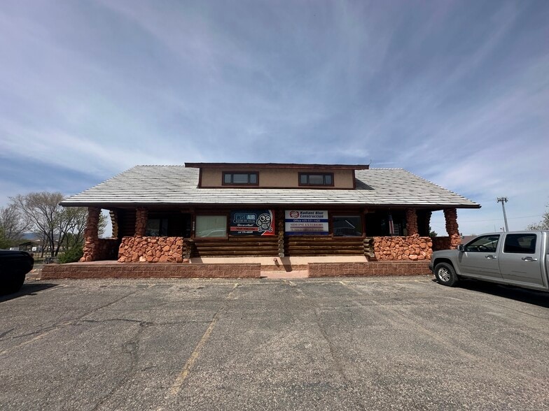2071 N Main St, Cedar City, UT for lease - Building Photo - Image 2 of 12
