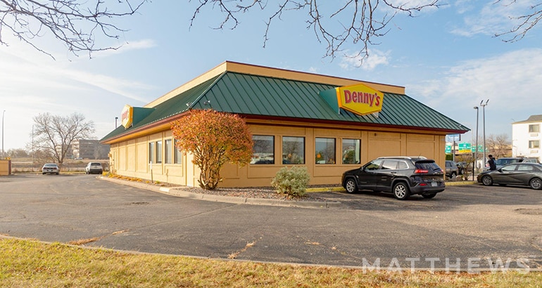 6405 James Cir N, Minneapolis, MN for lease - Building Photo - Image 2 of 4