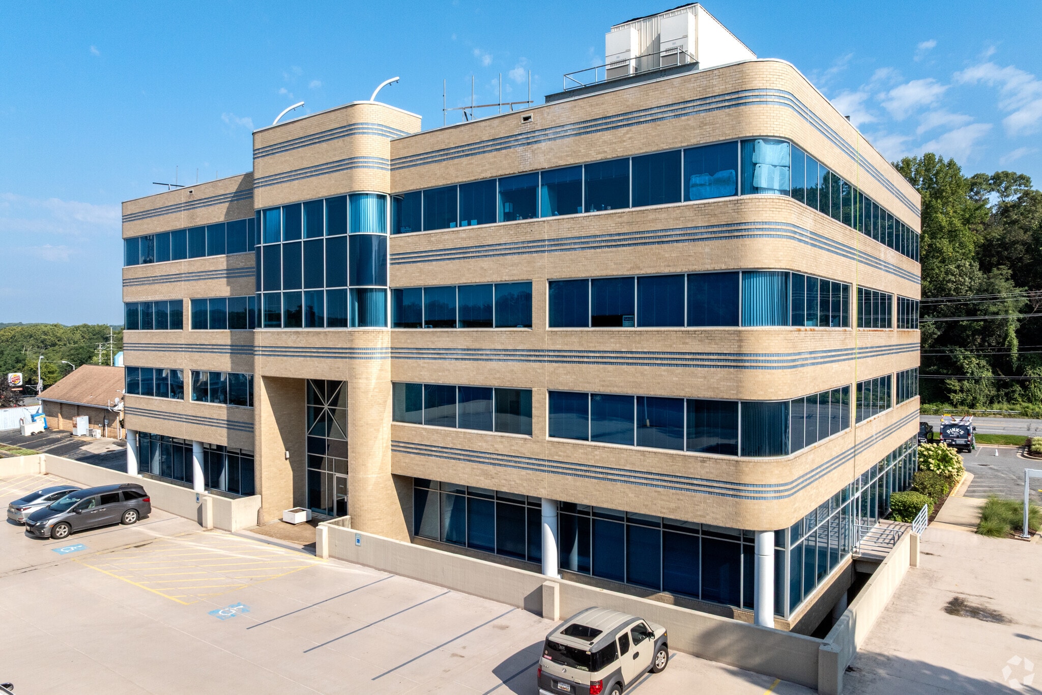 2191 Defense Hwy, Crofton, MD for lease Primary Photo- Image 1 of 18