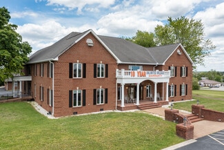 Plus de détails pour 236 Miller Ave, Crossville, TN - Bureau à vendre