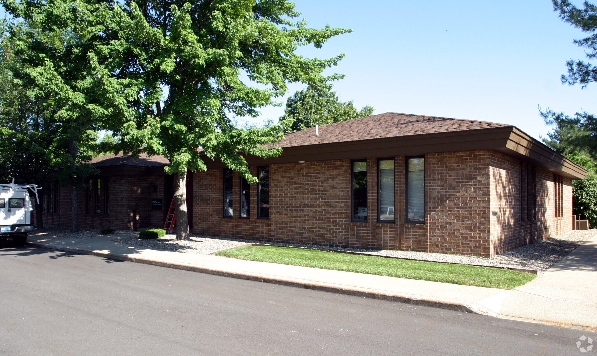 4025 W Main St, Kalamazoo, MI for sale Primary Photo- Image 1 of 17