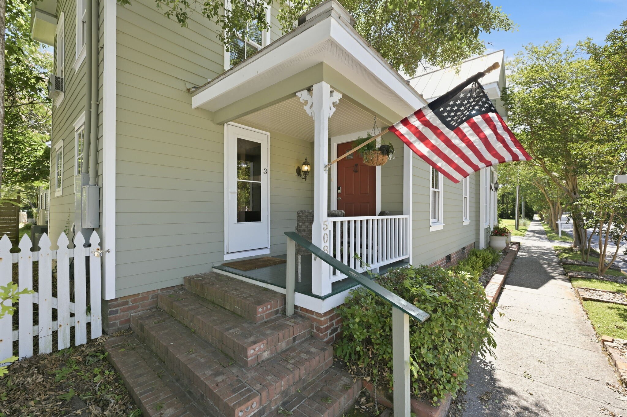 508 Church St, Oriental, NC à vendre Photo du bâtiment- Image 1 de 46