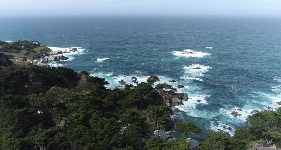 HWY 1, Carmel Highlands, CA à vendre - Vidéo sur l’inscription commerciale - Image 3 de 5