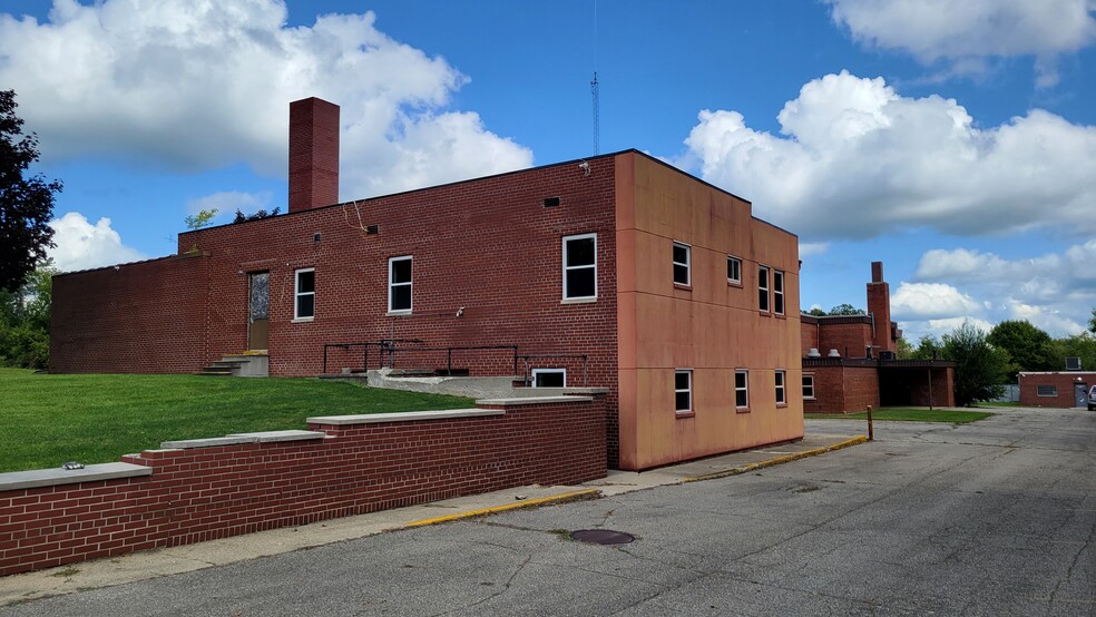 427 N Steer St, Addison, MI à vendre - Photo du bâtiment - Image 1 de 19