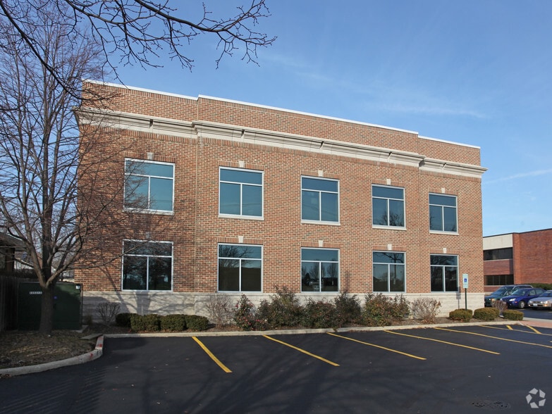 1628 Central Rd, Arlington Heights, IL for sale - Building Photo - Image 2 of 13