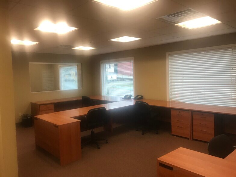 636 N Broadway, White Plains, NY à louer - Photo intérieure - Image 1 de 4