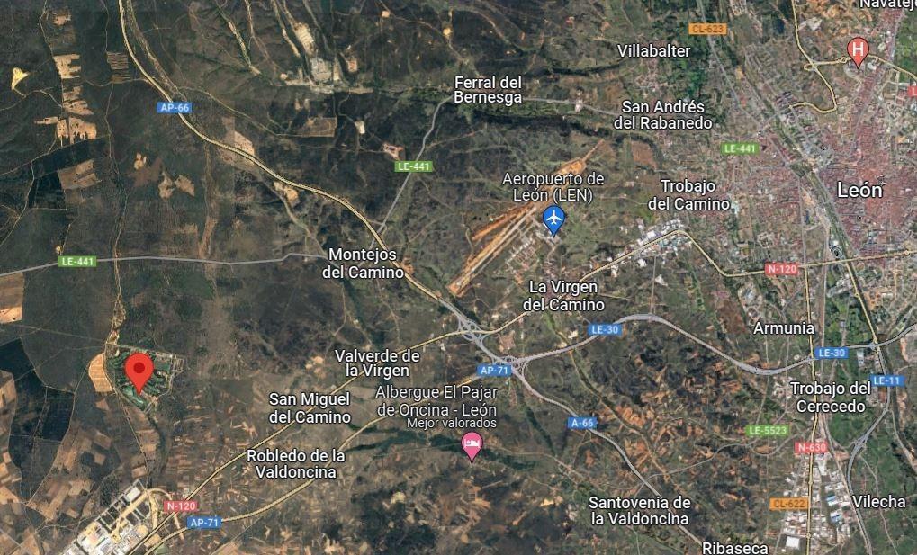 Paseo del Lago, 8, Valverde de la Virgen, León for sale Building Photo- Image 1 of 3