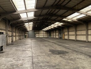 Lawn Rd, Worksop for lease Interior Photo- Image 1 of 2