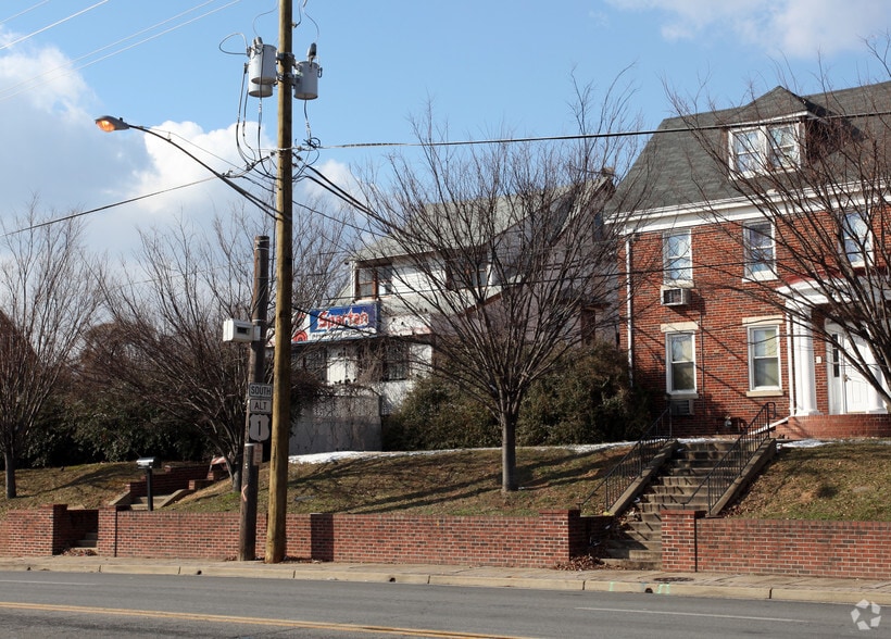 3708 Bladensburg Rd, Brentwood, MD for sale - Primary Photo - Image 1 of 2