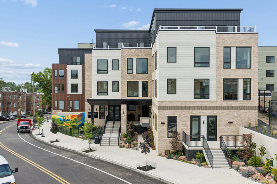1818 N 53rd St, Philadelphia, PA à louer - Photo du bâtiment - Image 1 de 9