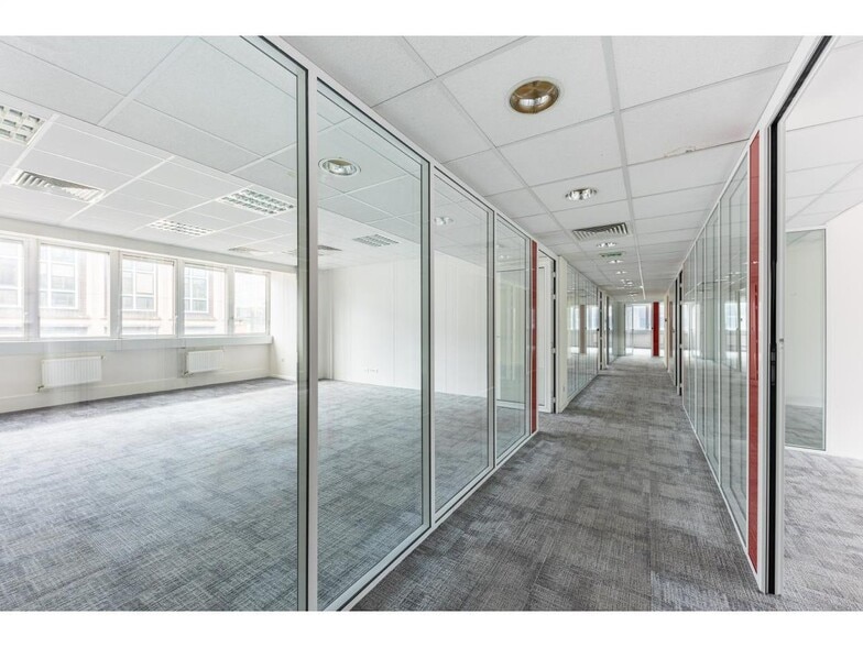 Bureau dans Fontenay-sous-Bois à louer - Photo intérieure - Image 2 de 11