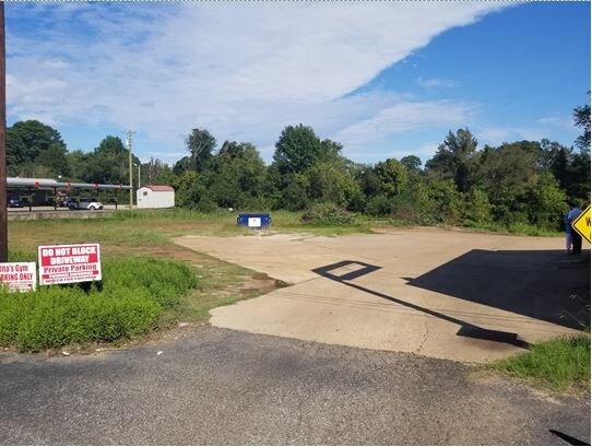 420 US Highway 79, Henderson, TX for lease - Building Photo - Image 3 of 17