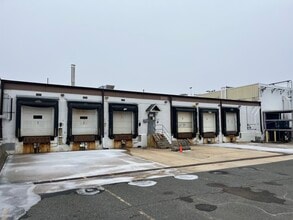 4591 Colebrook Ave, Emmaus, PA for lease Building Photo- Image 1 of 3