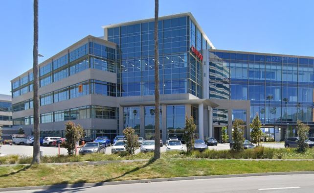 1400 Sierra Point Pky, Brisbane, CA à louer - Photo du bâtiment - Image 2 de 3