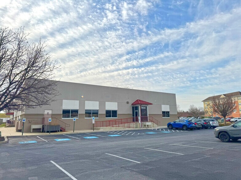 983 E Lancaster Ave, Downingtown, PA à vendre - Photo du bâtiment - Image 1 de 6