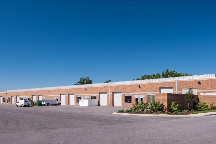 560 Park Ave, Youngsville, NC à louer - Photo du bâtiment - Image 3 de 6
