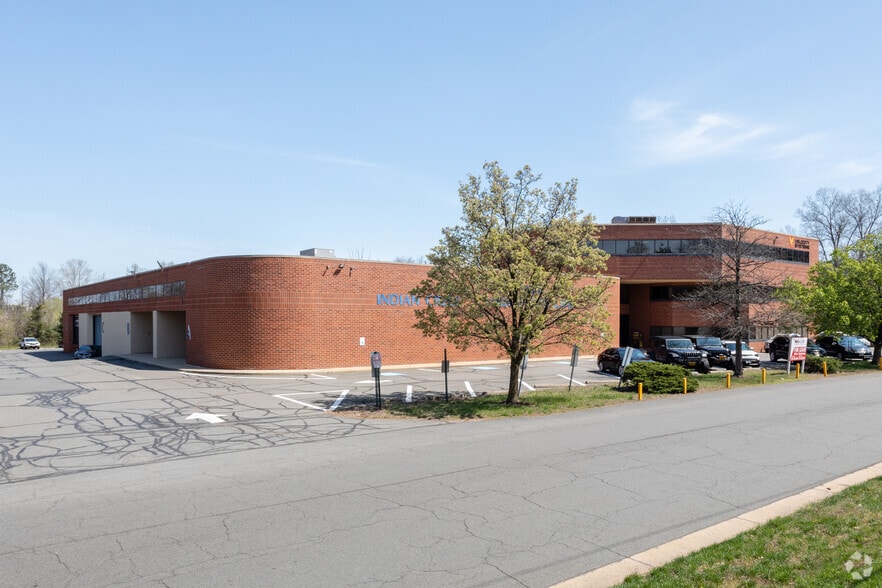 45064 Underwood Ln, Dulles, VA for lease - Building Photo - Image 2 of 3