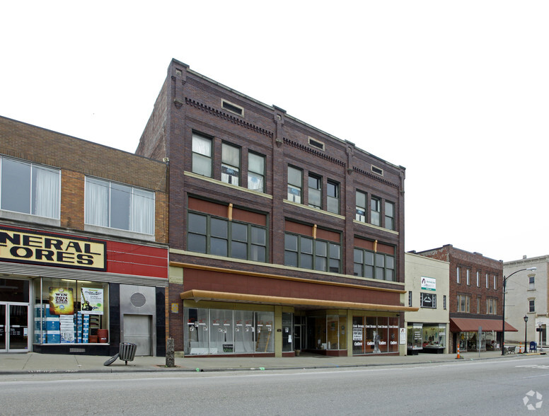 710 Wheeling Ave, Cambridge, OH à vendre - Photo principale - Image 1 de 1