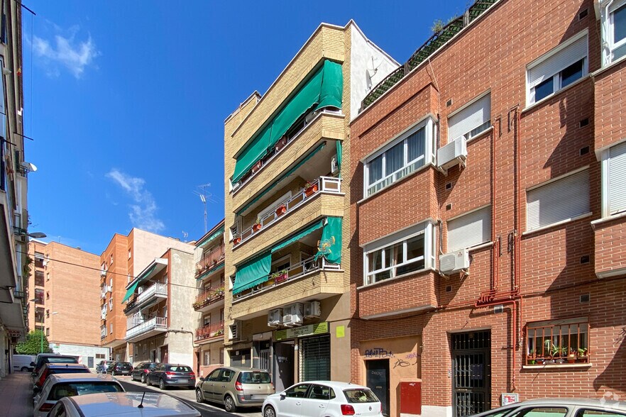 Calle Ebro, 10, Alcobendas, Madrid à vendre - Photo du bâtiment - Image 3 de 3