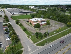 513 N Telegraph Rd, Waterford, MI for lease Building Photo- Image 1 of 3