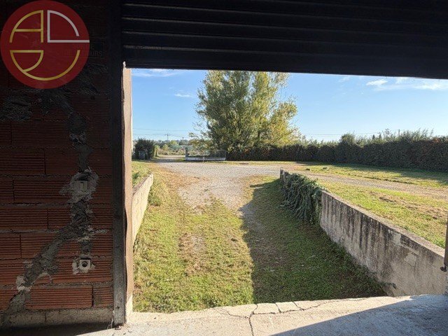 Industriel dans Lespinasse à vendre - Photo du bâtiment - Image 3 de 11