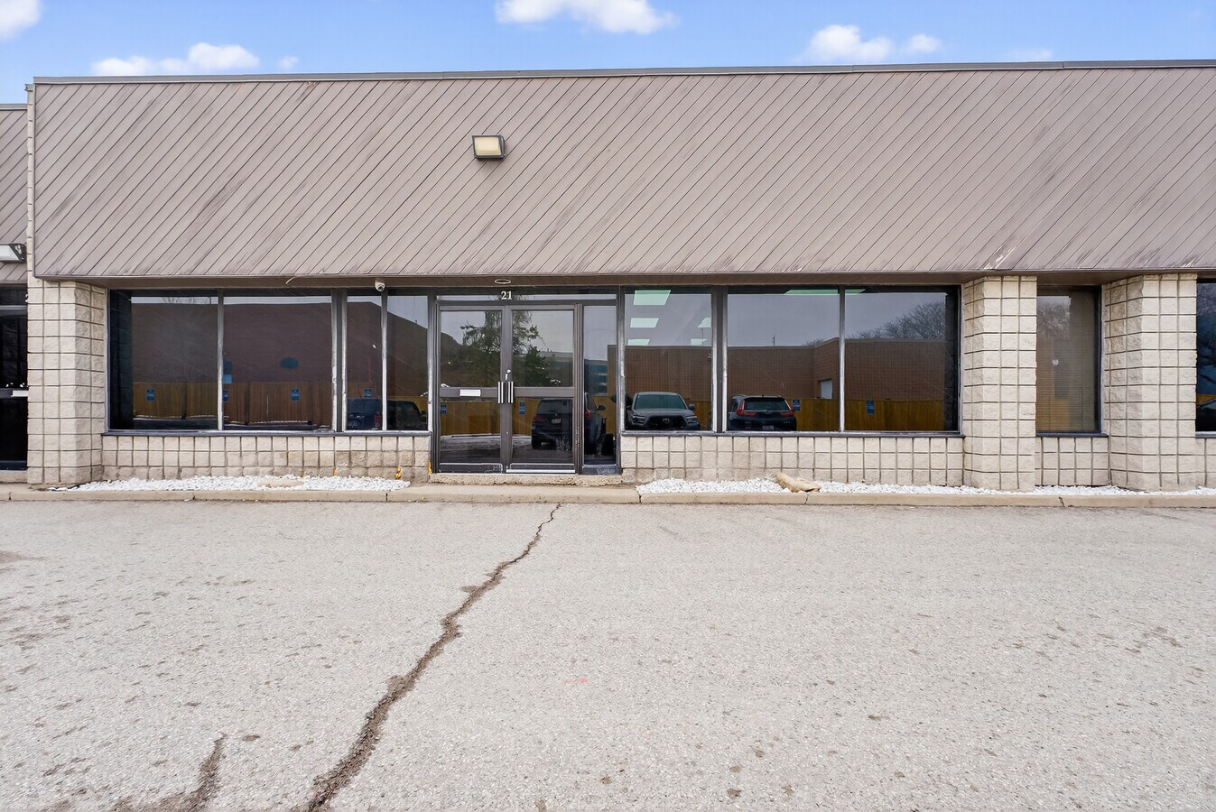 570 Hood Rd W, Markham, ON L3R 3K9 - Unit Unit 21 -  - Interior Photo - Image 1 of 22