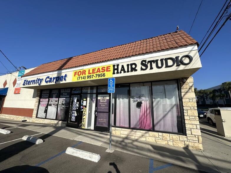 9727-9743 Somerset Blvd, Bellflower, CA for lease - Building Photo - Image 1 of 3