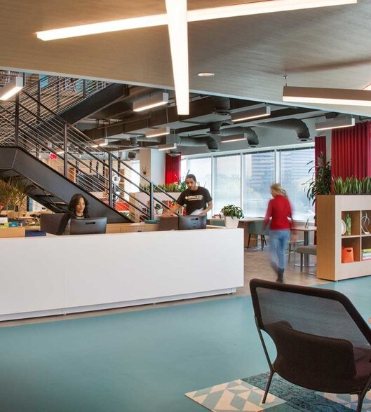 242 Linden St, Fort Collins, CO à louer - Photo intérieure - Image 2 de 14