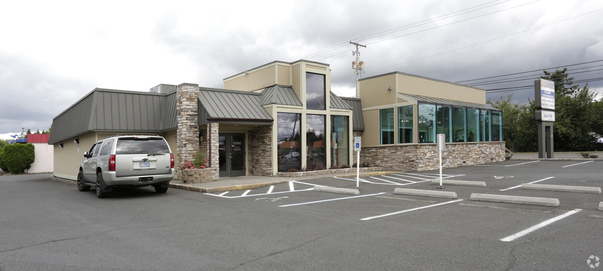 7615 E Mill Plain Blvd, Vancouver, WA for sale Primary Photo- Image 1 of 12