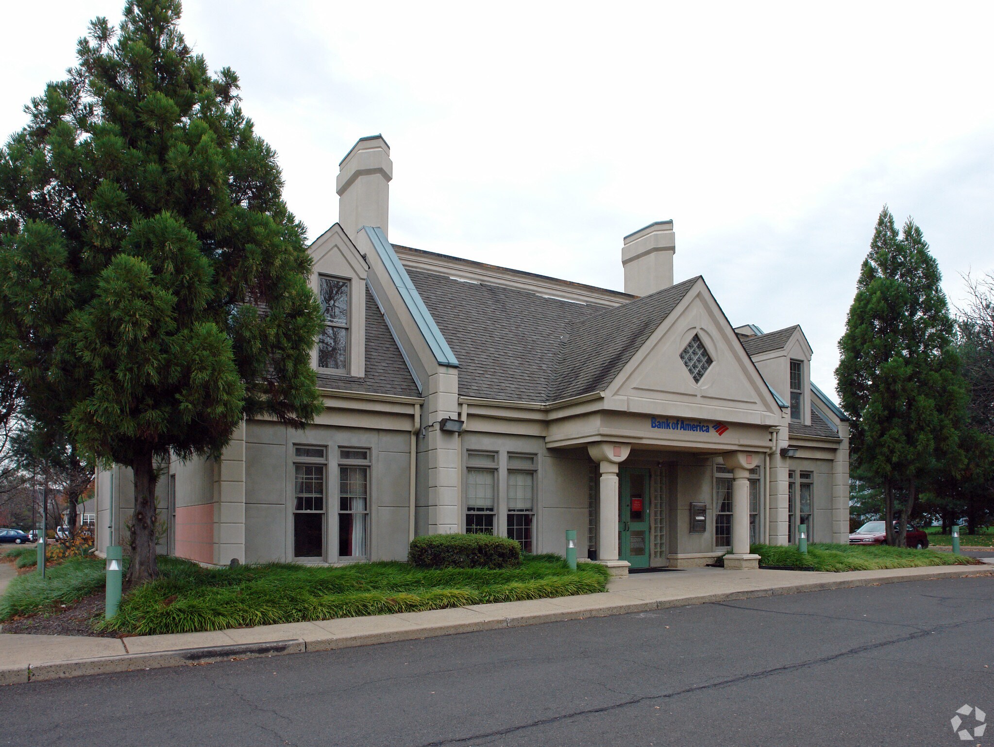 195 Bristol Oxford Valley Rd, Langhorne, PA for sale Primary Photo- Image 1 of 22