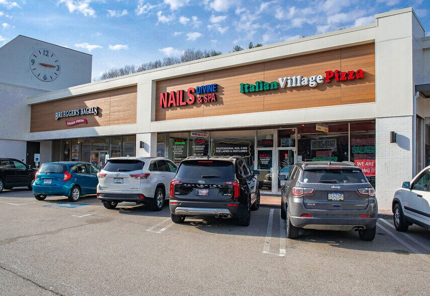 4885 McKnight Rd, Pittsburgh, PA à louer - Photo du bâtiment - Image 2 de 27