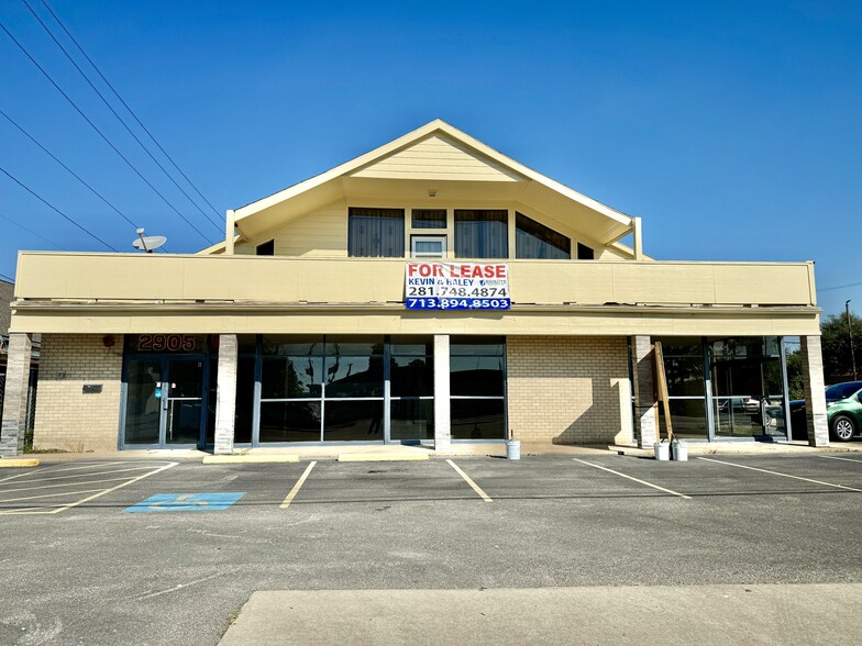 2905 Southmore Ave, Pasadena, TX for lease - Building Photo - Image 1 of 5