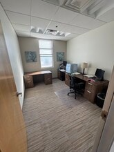 1630 Gateway Dr, Sycamore, IL à louer Photo intérieure- Image 2 de 18