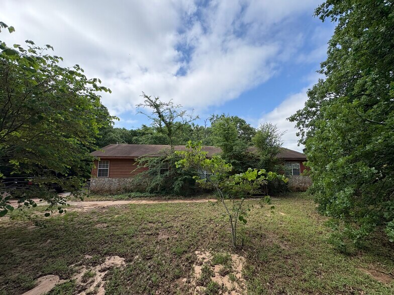 16455 FM 16 rd, Lindale, TX à vendre - Photo du bâtiment - Image 3 de 10