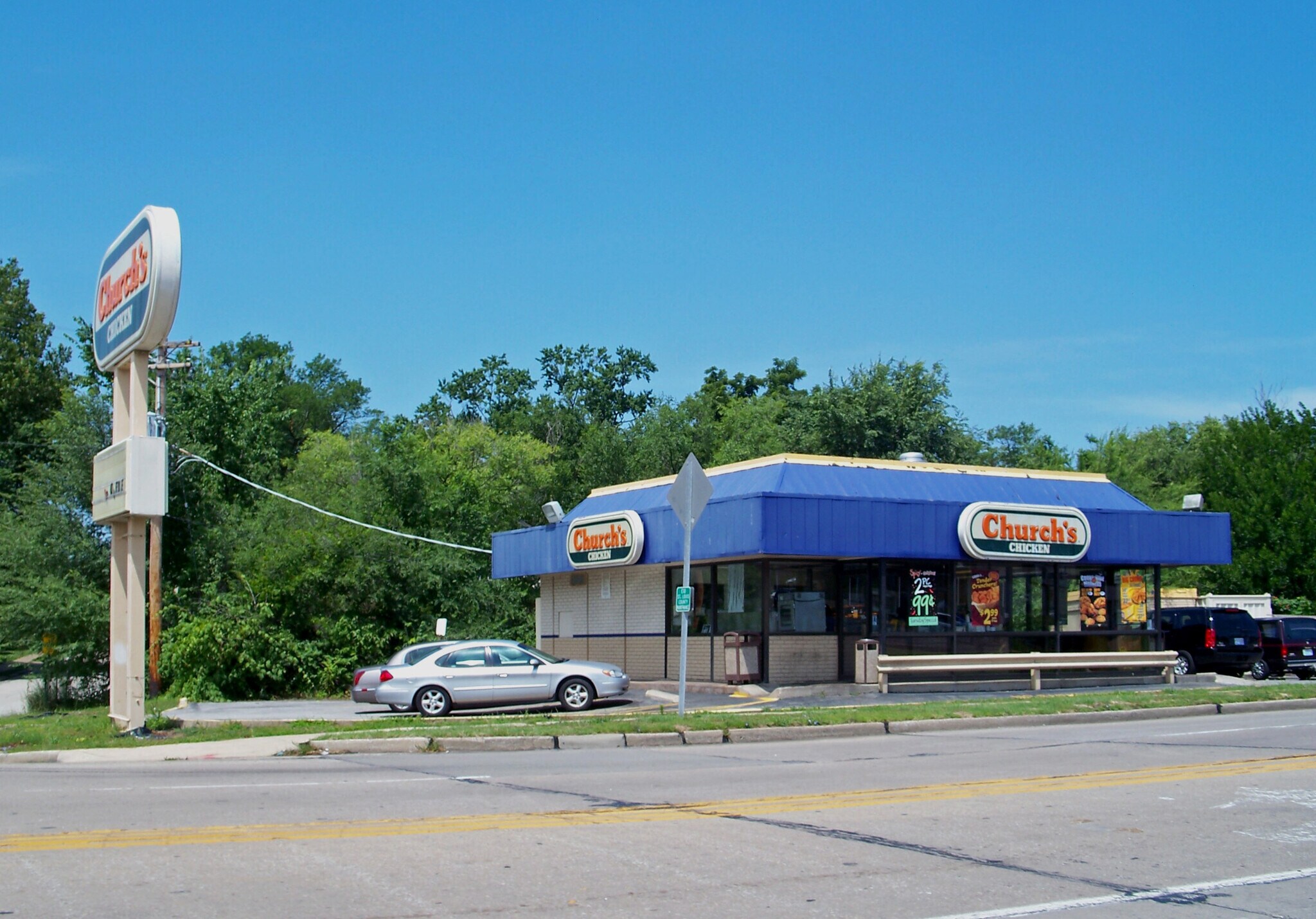 1753 Woodson Rd, Overland, MO for sale Primary Photo- Image 1 of 2