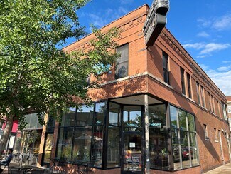 Plus de détails pour 2400 Hennepin Ave, Minneapolis, MN - Commerce de détail à vendre