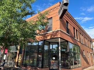 Plus de détails pour 2400 Hennepin Ave, Minneapolis, MN - Vente au détail à vendre