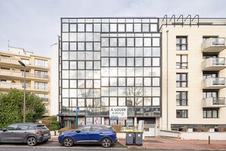 More details for 65 Rue Jean Jacques Rousseau, Suresnes - Office for Lease