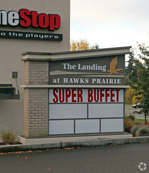 1390 Galaxy Dr NE, Lacey, WA à vendre - Photo du bâtiment - Image 2 de 3