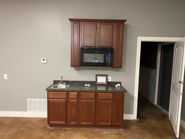 1611 State Highway 276, Rockwall, TX à louer - Photo du bâtiment - Image 3 de 9