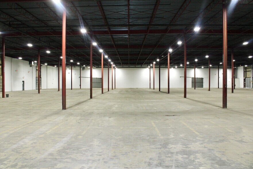 3706-3710 Vulcan Dr, Nashville, TN à louer - Photo intérieure - Image 2 de 5