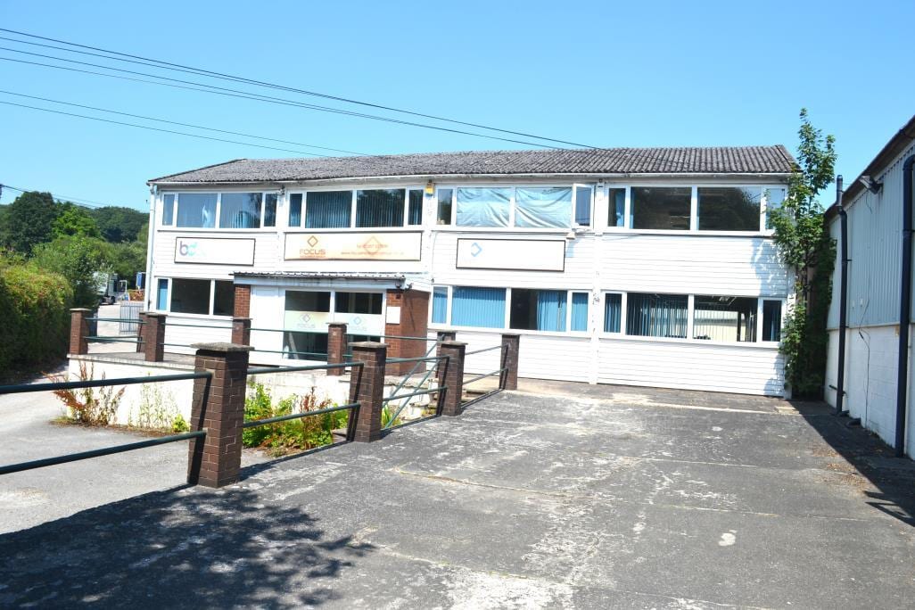 Skull House Ln, Wigan for lease Building Photo- Image 1 of 5